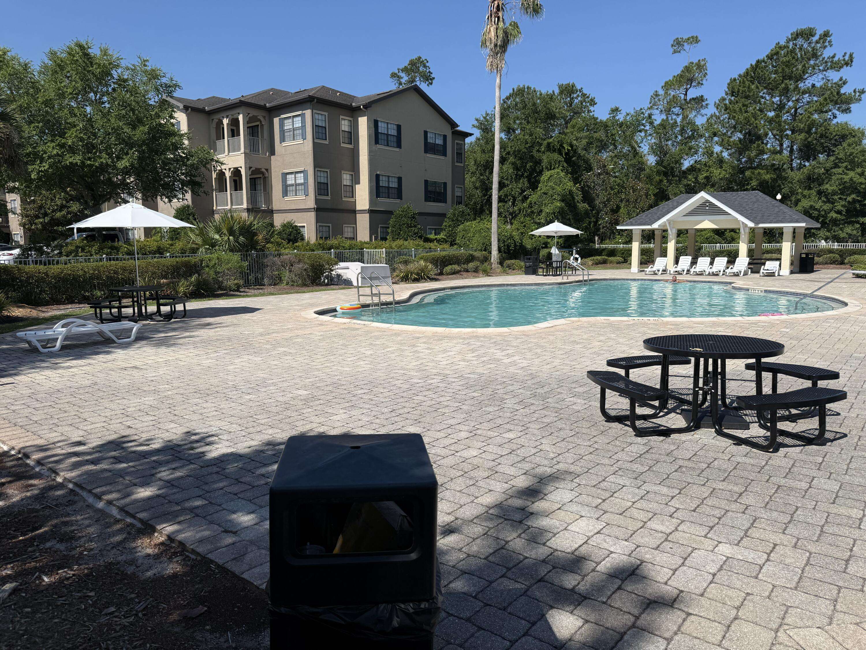 Gainesville, FL 32606,4387 NW 48th ST 102
