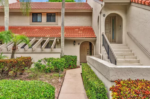 Boca Raton, FL 33486,5610 Coach House CIR C