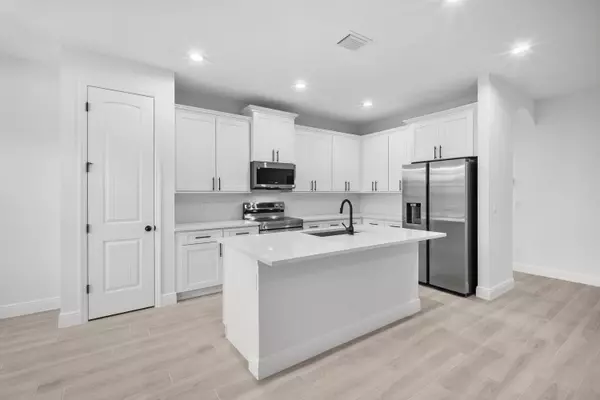 Port Saint Lucie, FL 34953,165 SW Amesbury AVE