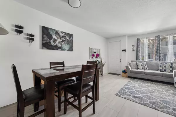 Riviera Beach, FL 33404,1947 Gardenia Ct CT