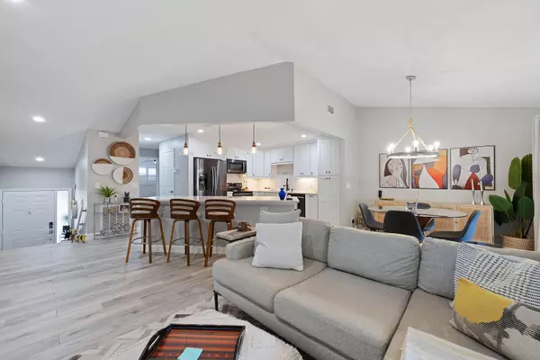 Boca Raton, FL 33486,5710 Coach House F CIR F