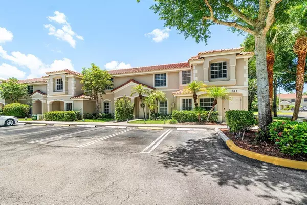 West Palm Beach, FL 33406,841 Summit Lake DR