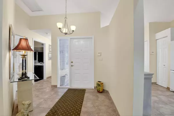 Delray Beach, FL 33484,6058 Lake Hibiscus DR