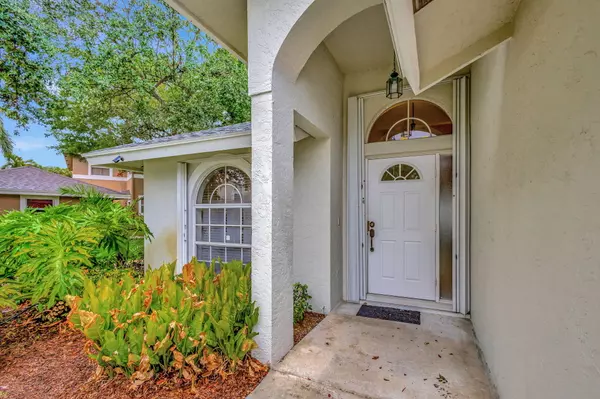 Wellington, FL 33414,13796 Yarmouth DR