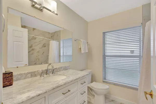 Wellington, FL 33414,13796 Yarmouth DR