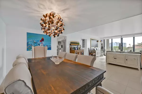 Palm Beach, FL 33480,2860 S Ocean BLVD 416