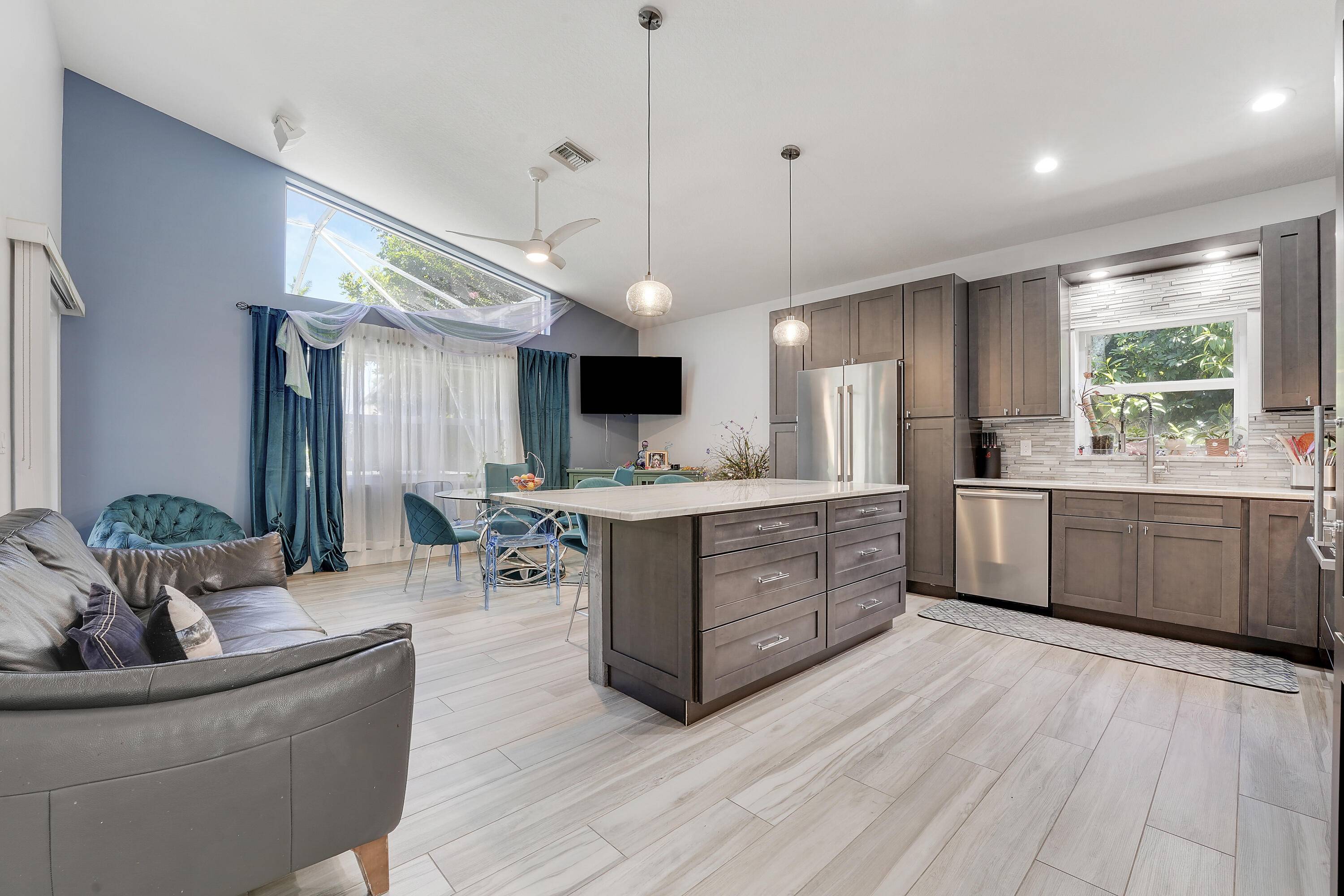 Jupiter, FL 33458,496 N Peacock LN