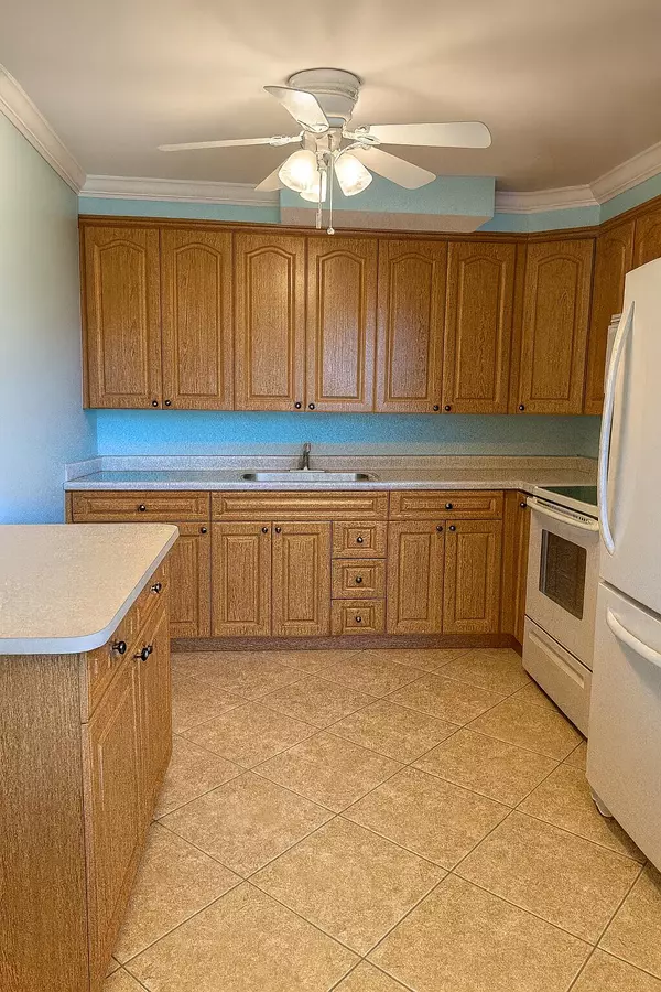 Boca Raton, FL 33434,3007 Yarmouth A