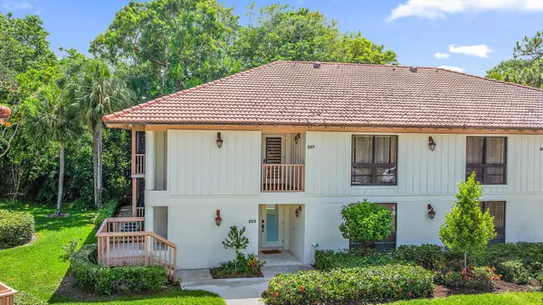 Palm Beach Gardens, FL 33418,227 Brackenwood TER