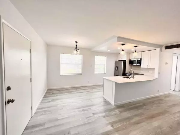 Delray Beach, FL 33484,58 Normandy Lane B 58