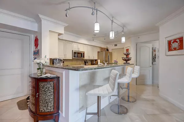 Highland Beach, FL 33487,3606 S Ocean 703 BLVD 703