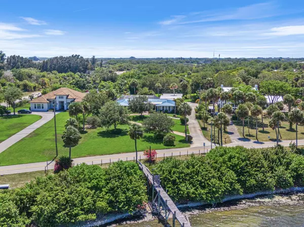 Fort Pierce, FL 34950,2715 S Indian River DR