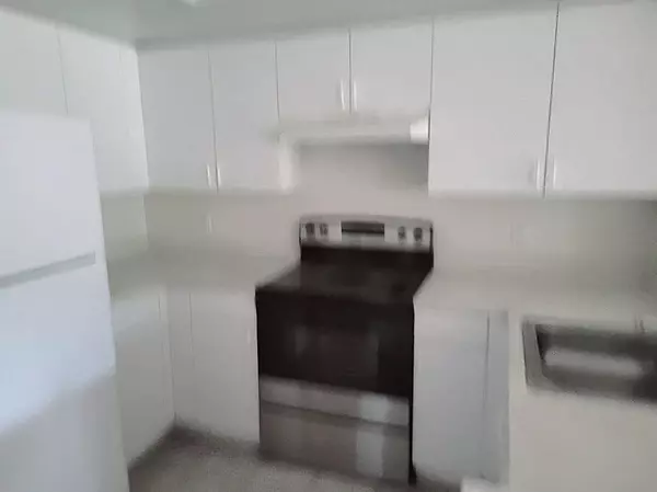 West Palm Beach, FL 33417,4195 N Haverhill RD 324