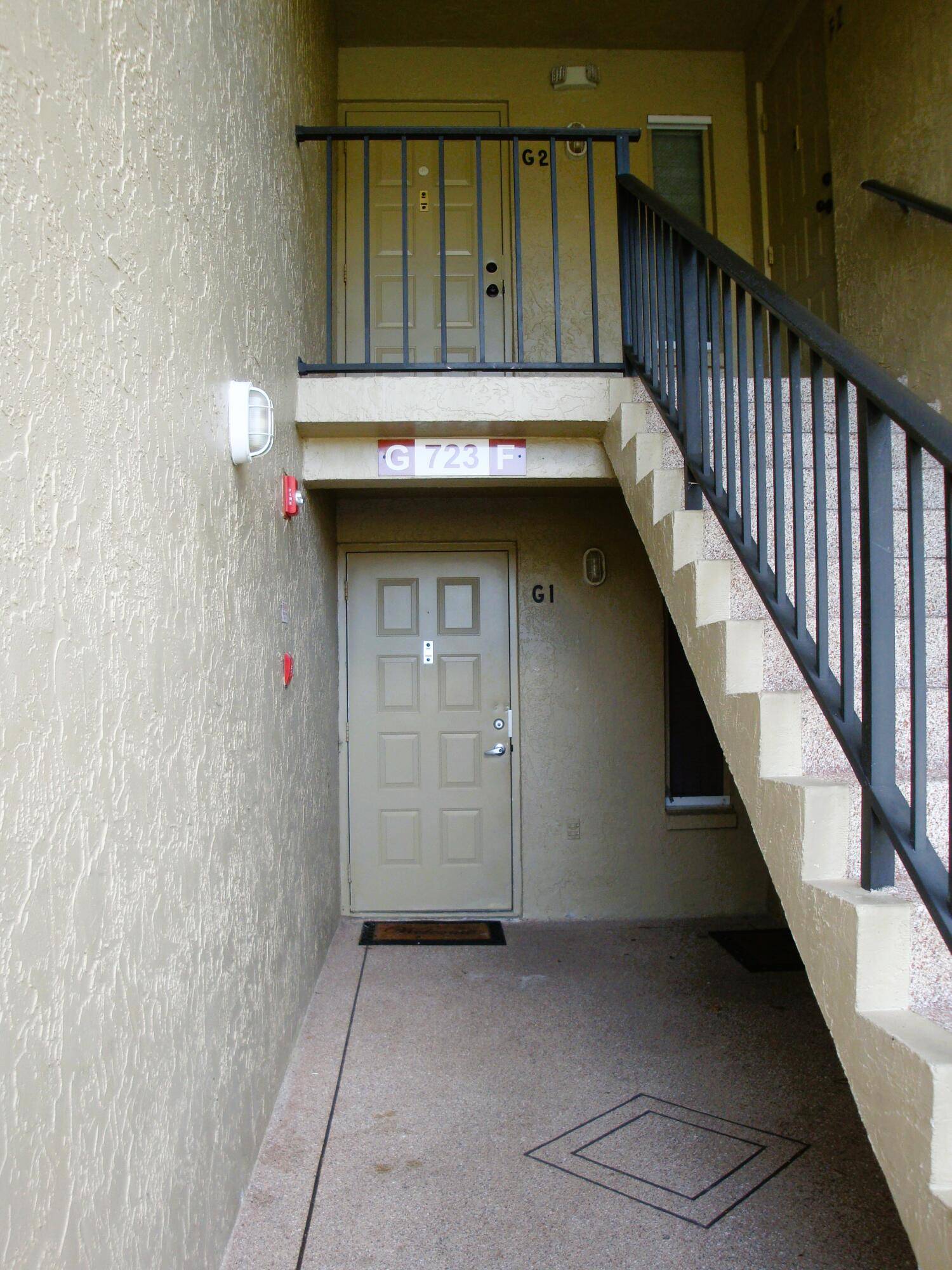 Greenacres, FL 33415,723 Sunny Pine WAY G1