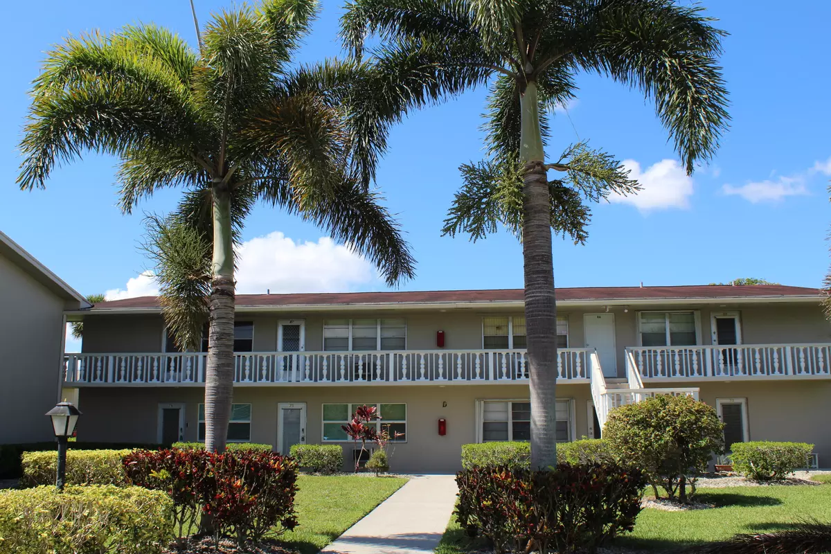 West Palm Beach, FL 33417,89 Coventry D