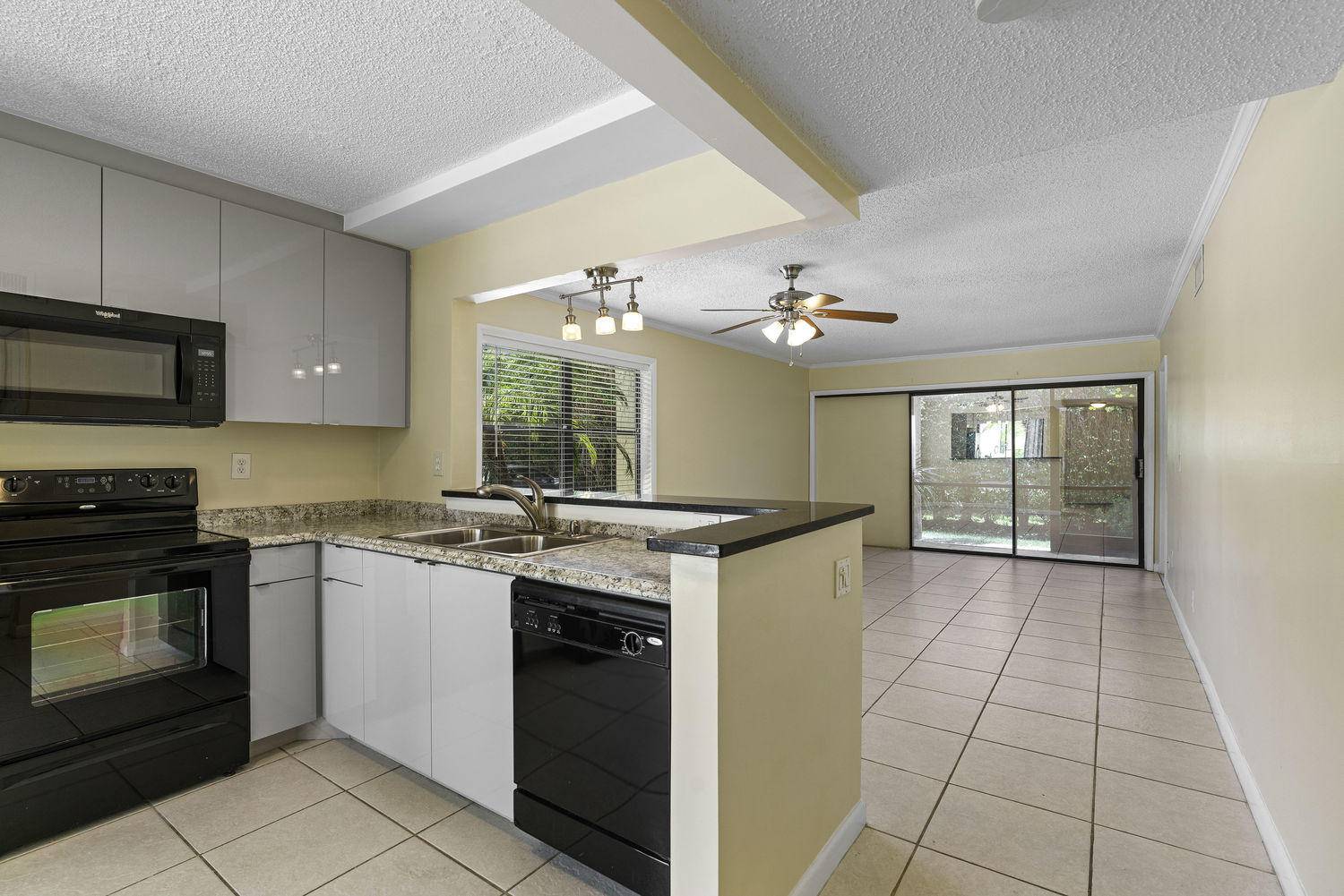Delray Beach, FL 33483,3275 Frederick 15d BLVD 15 D