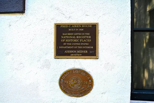 Boca Raton, FL 33486,801 Hibiscus ST