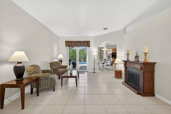 Wellington, FL 33414,1500 Firethorn DR