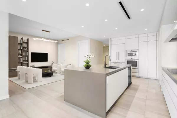 Boca Raton, FL 33432,200 SE Mizner BLVD 514