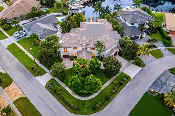 Boca Raton, FL 33431,721 NE 38th ST