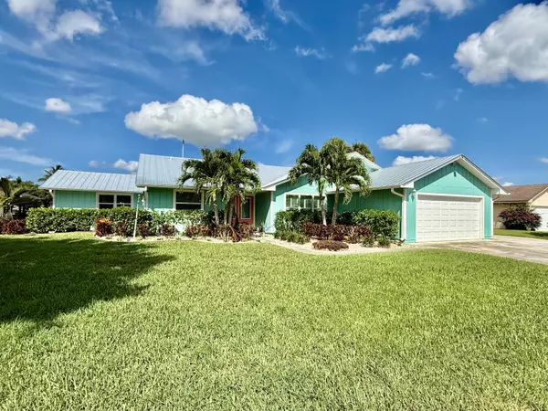 1260 SW 25th LN, Palm City, FL 34990