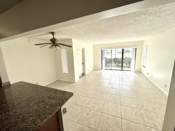 West Palm Beach, FL 33409,1119 Green Pine BLVD C1