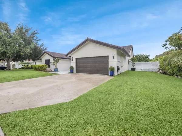 Boca Raton, FL 33486,1598 SW 19th ST