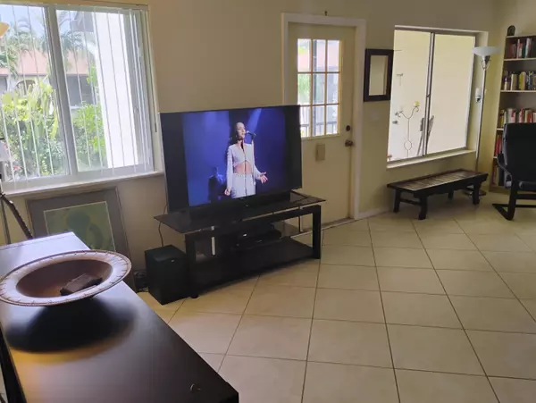 Greenacres, FL 33463,3531 Tall Pine WAY B-2