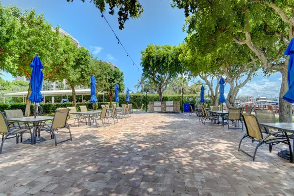 Boca Raton, FL 33431,2121 N Ocean BLVD 1406w