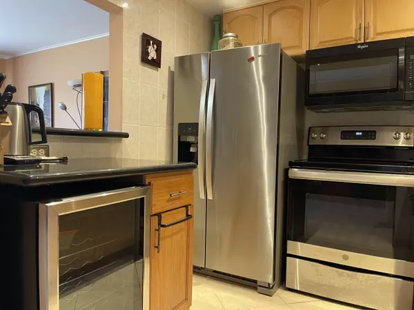 Boca Raton, FL 33434,27 Mansfield A