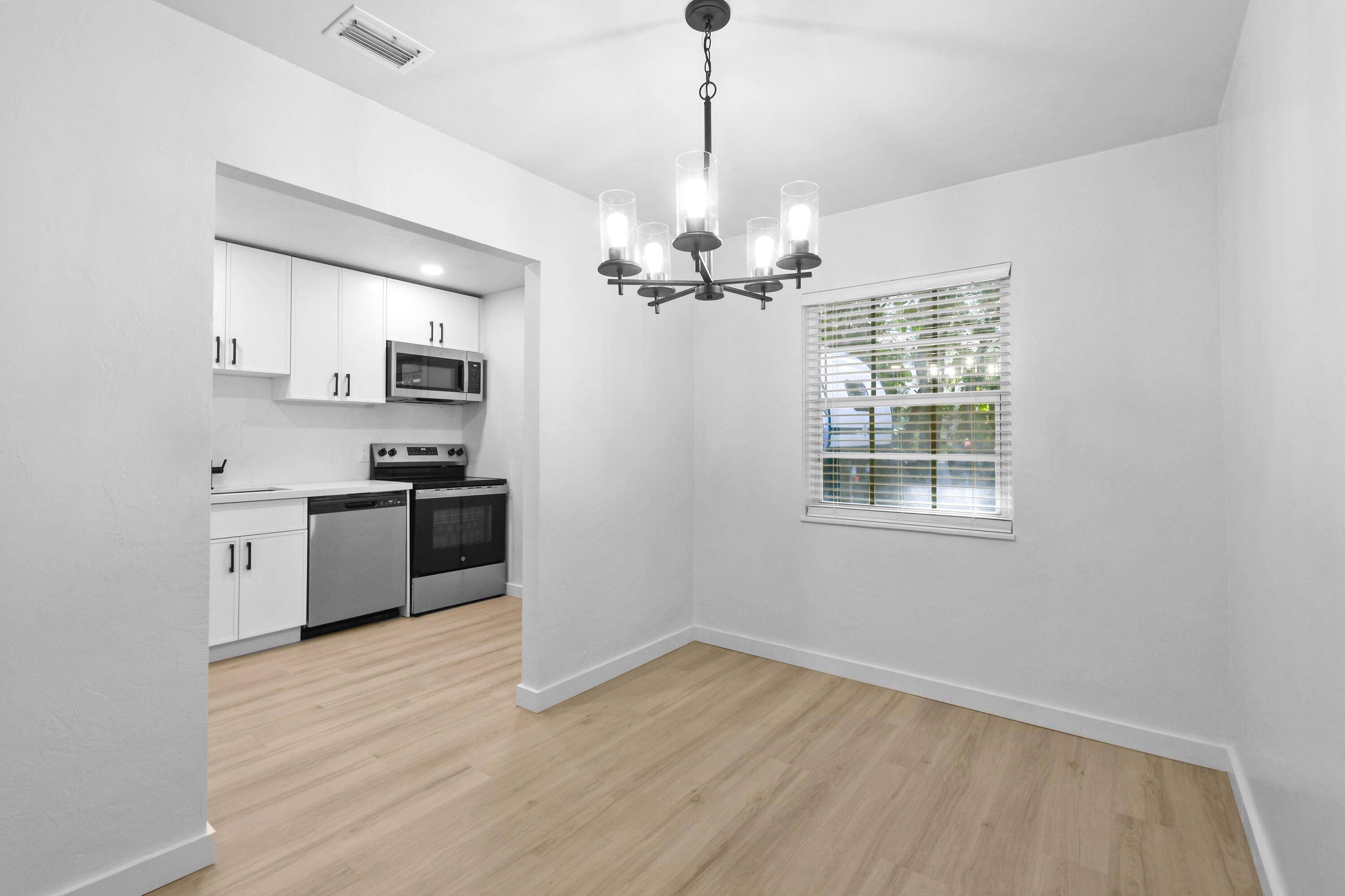 Delray Beach, FL 33483,800 Tropic BLVD B