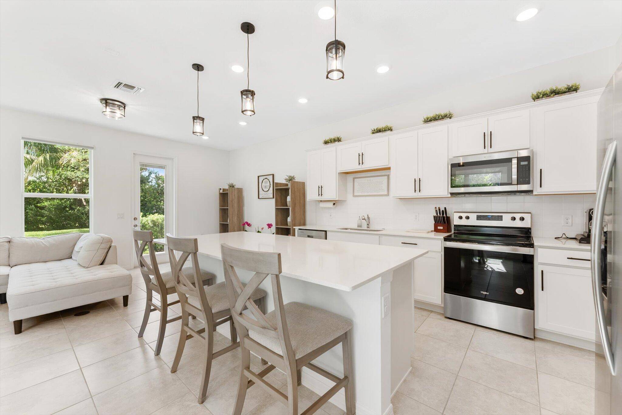 West Palm Beach, FL 33415,6161 Rancho LN