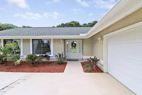 3060 SE Darien RD, Port Saint Lucie, FL 34952