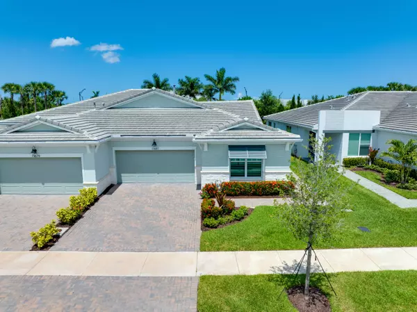 11687 SW Viridian BLVD, Port Saint Lucie, FL 34987
