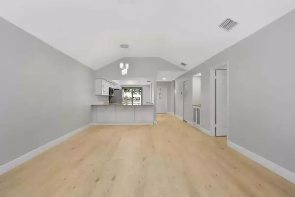 Boca Raton, FL 33431,3113 Kingswood TER