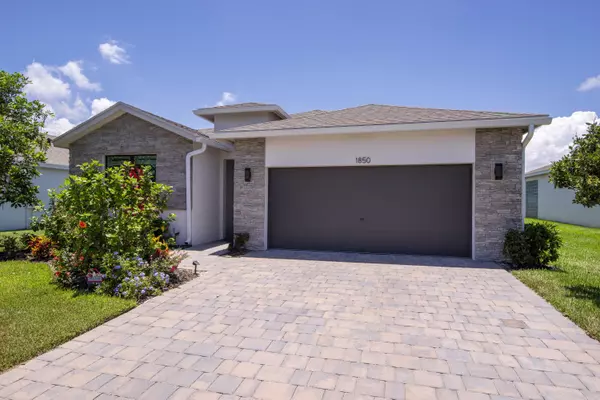 Jensen Beach, FL 34957,1850 NE Ocean Dunes DR