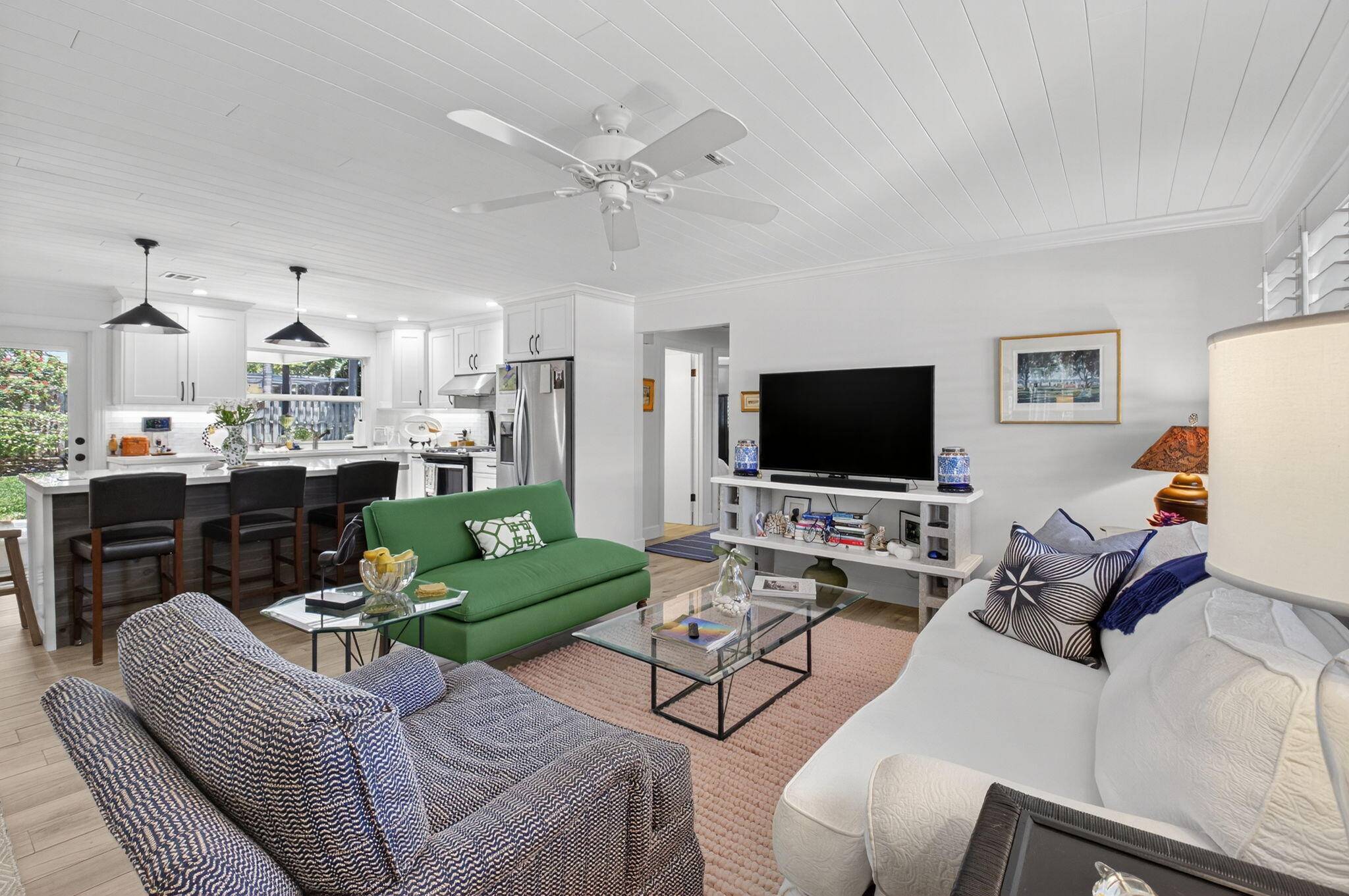 Boynton Beach, FL 33435,2702 SW 6th ST