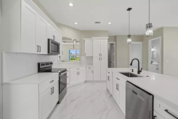 Port Saint Lucie, FL 34984,3257 SE West Snow RD