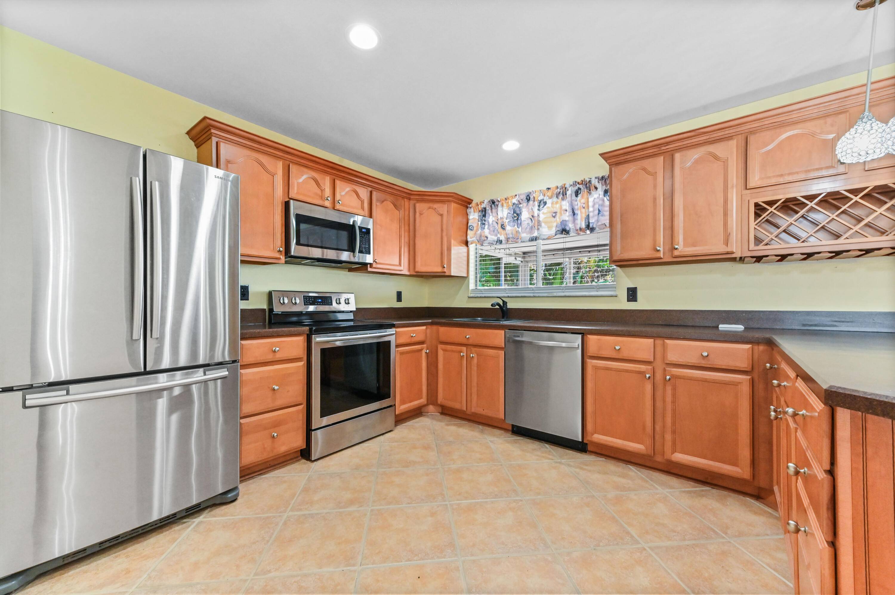 Port Saint Lucie, FL 34952,1318 SE Vestridge LN
