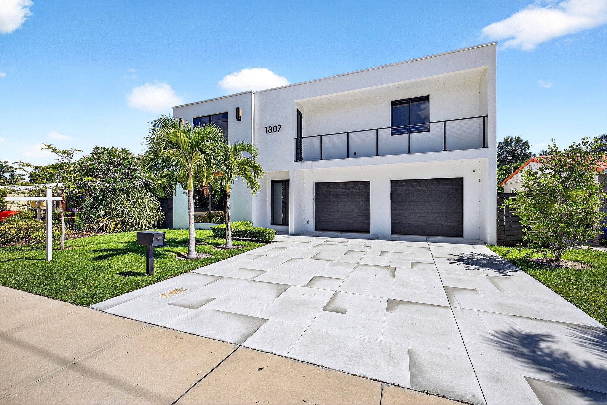 1807 NE 18 ST, Fort Lauderdale, FL 33305