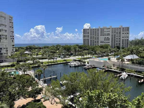 Boca Raton, FL 33431,4201 N Ocean BLVD 608