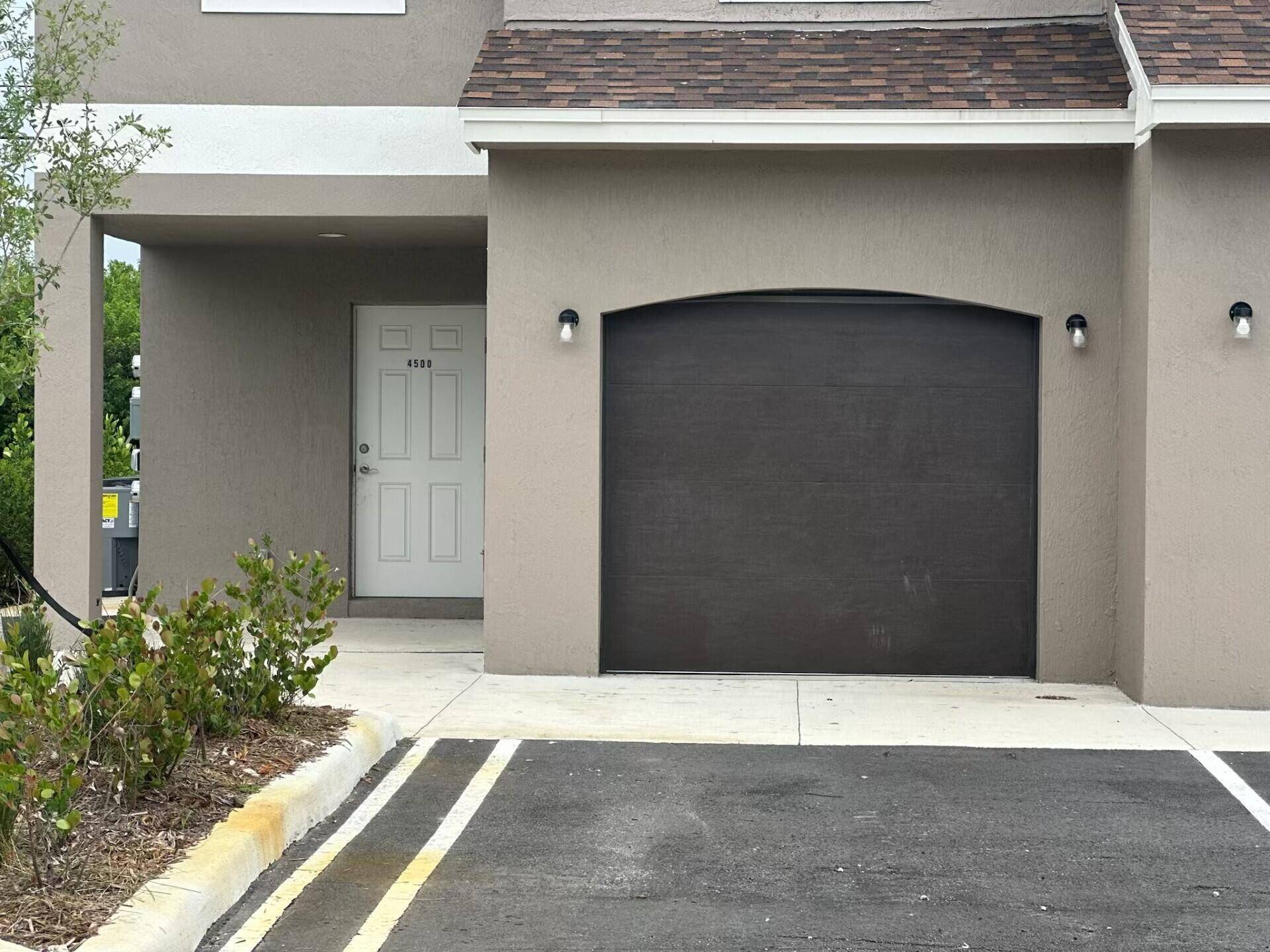 Port Saint Lucie, FL 34953,4498 SW Port Saint Lucie BLVD 4500