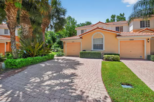 7271 Briella DR, Boynton Beach, FL 33437