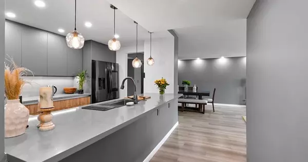 Sunny Isles Beach, FL 33160,100 Bayview DR 215