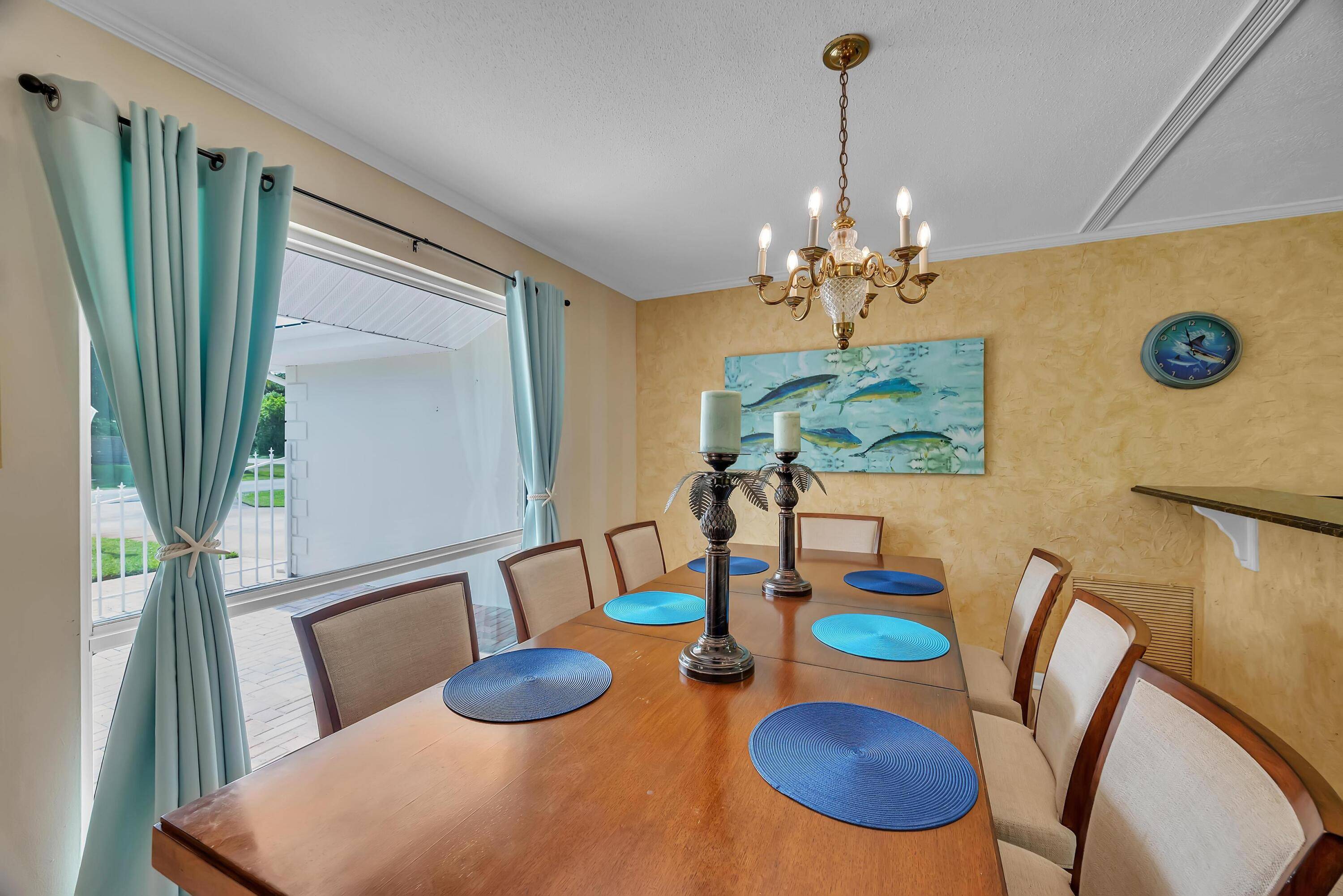 Vero Beach, FL 32962,1904 SE 5th CT