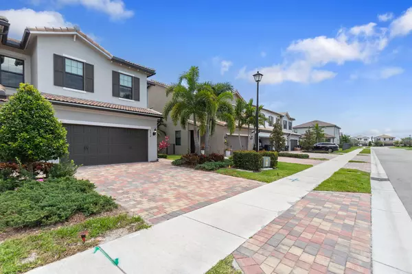 4818 Jumping WAY, Lake Worth, FL 33467