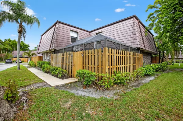 Boca Raton, FL 33433,7521 E Courtyard RUN