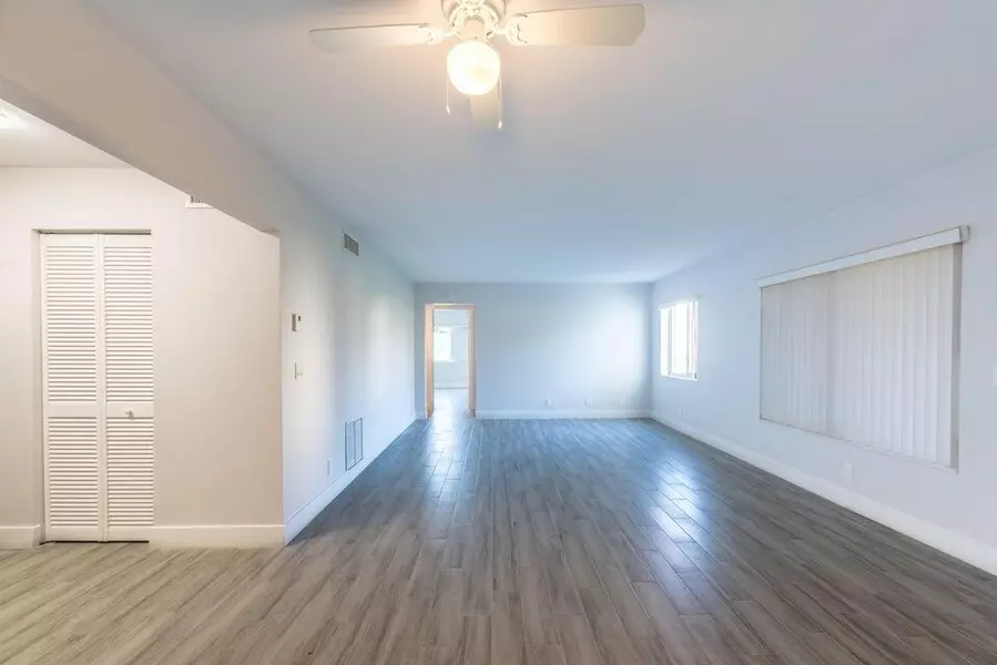 4765 Sable Pine CIR B1, West Palm Beach, FL 33417