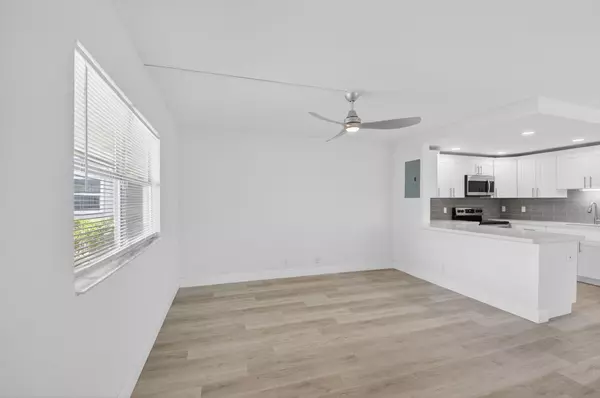 Delray Beach, FL 33446,103 Brittany C
