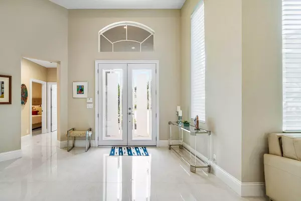 Palm Beach Gardens, FL 33418,391 Isle CT